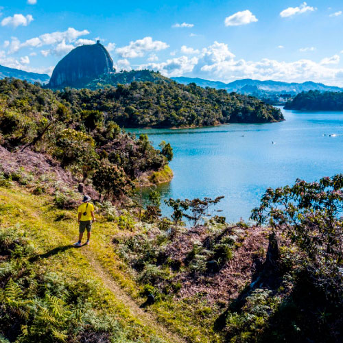 guatape laguna